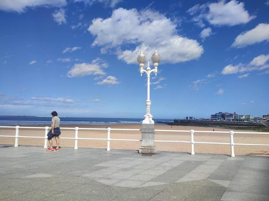 178A Mar De Gijon Apto Con Vistas Exterior foto